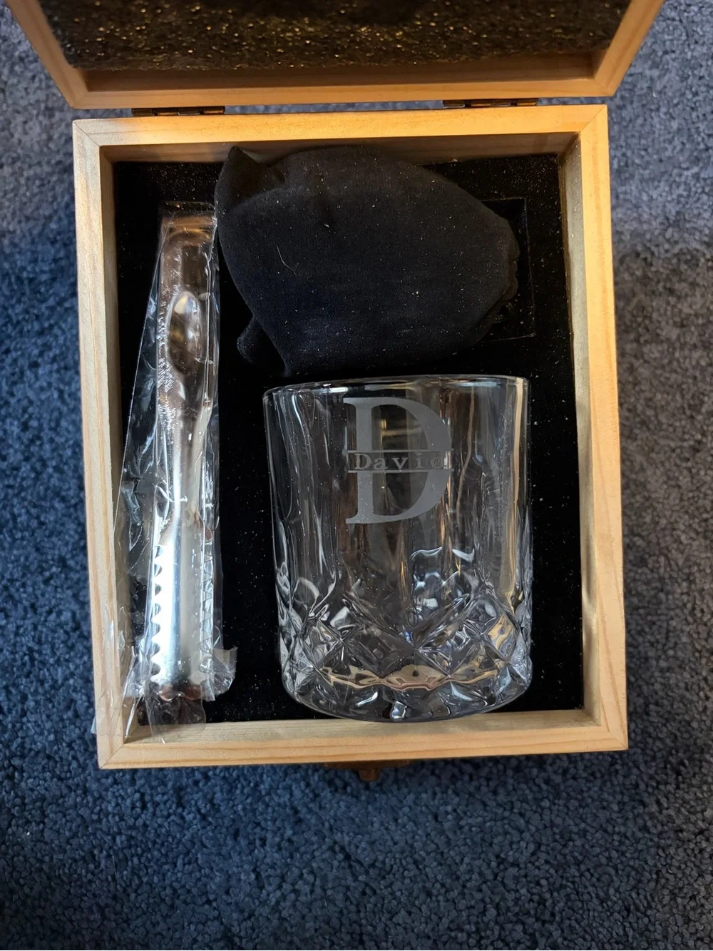 Personalized whiskey glass set - for the name David